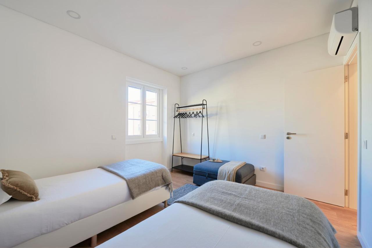 Deluxe At Amazing Prime Location, By Timecooler Apartment Lisbon