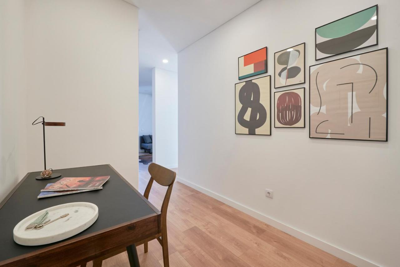 Deluxe At Amazing Prime Location, By Timecooler Apartment Lisbon