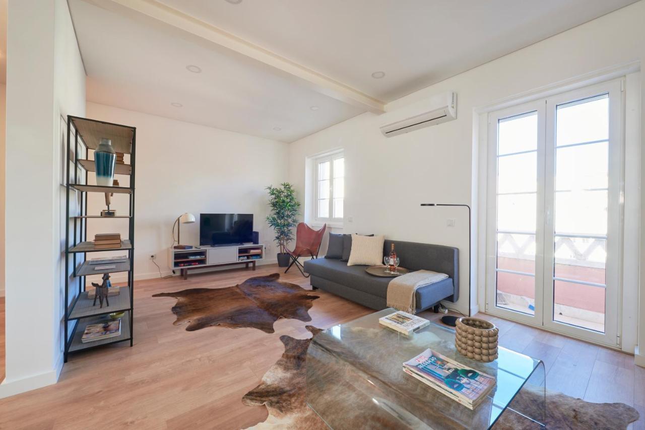 Deluxe At Amazing Prime Location, By Timecooler Apartment Lisbon