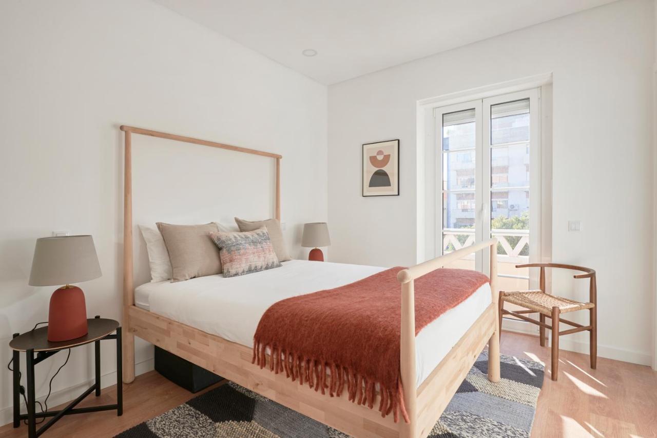 Deluxe At Amazing Prime Location, By Timecooler Apartment Lisbon